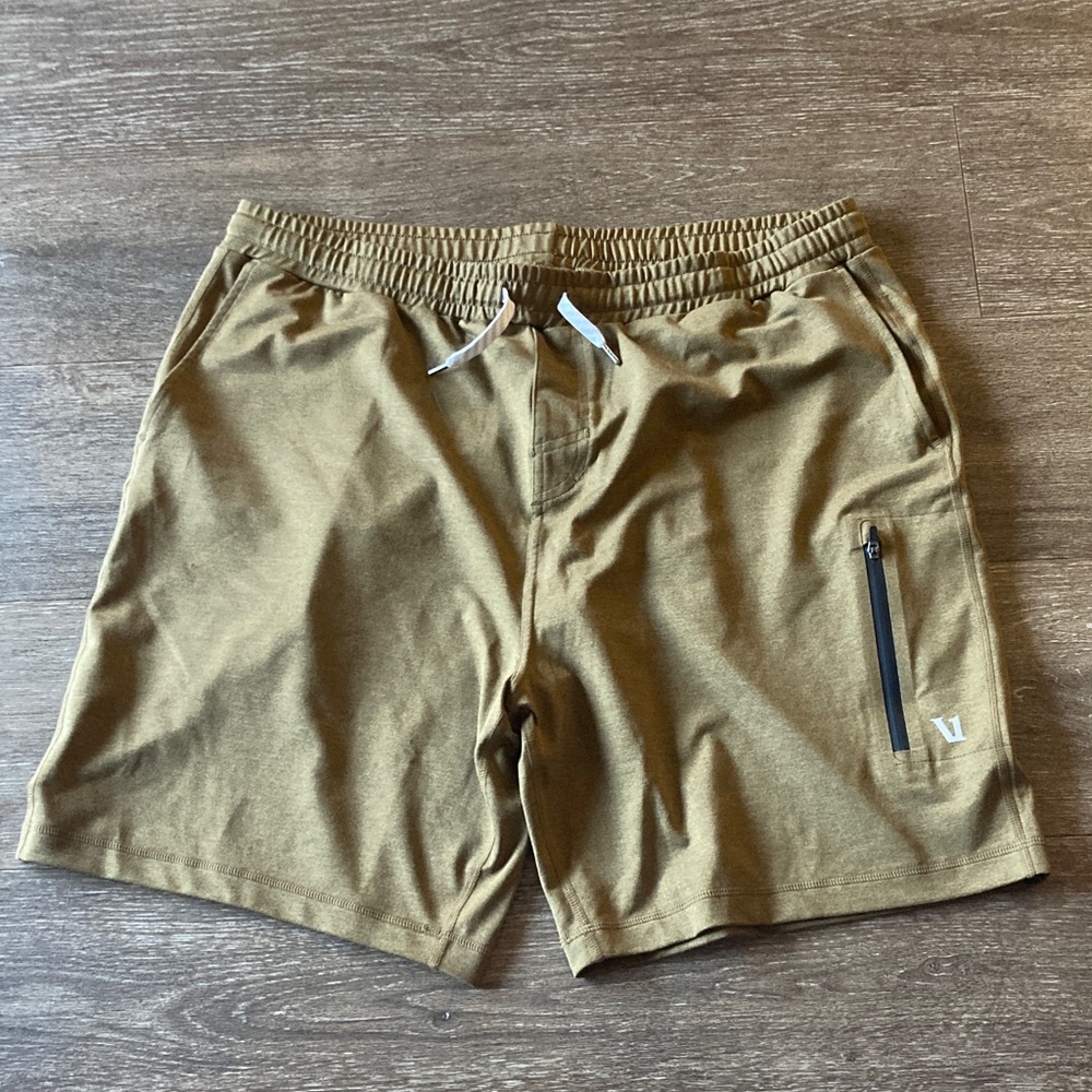 Vuori Men's Brown Athletic Shorts